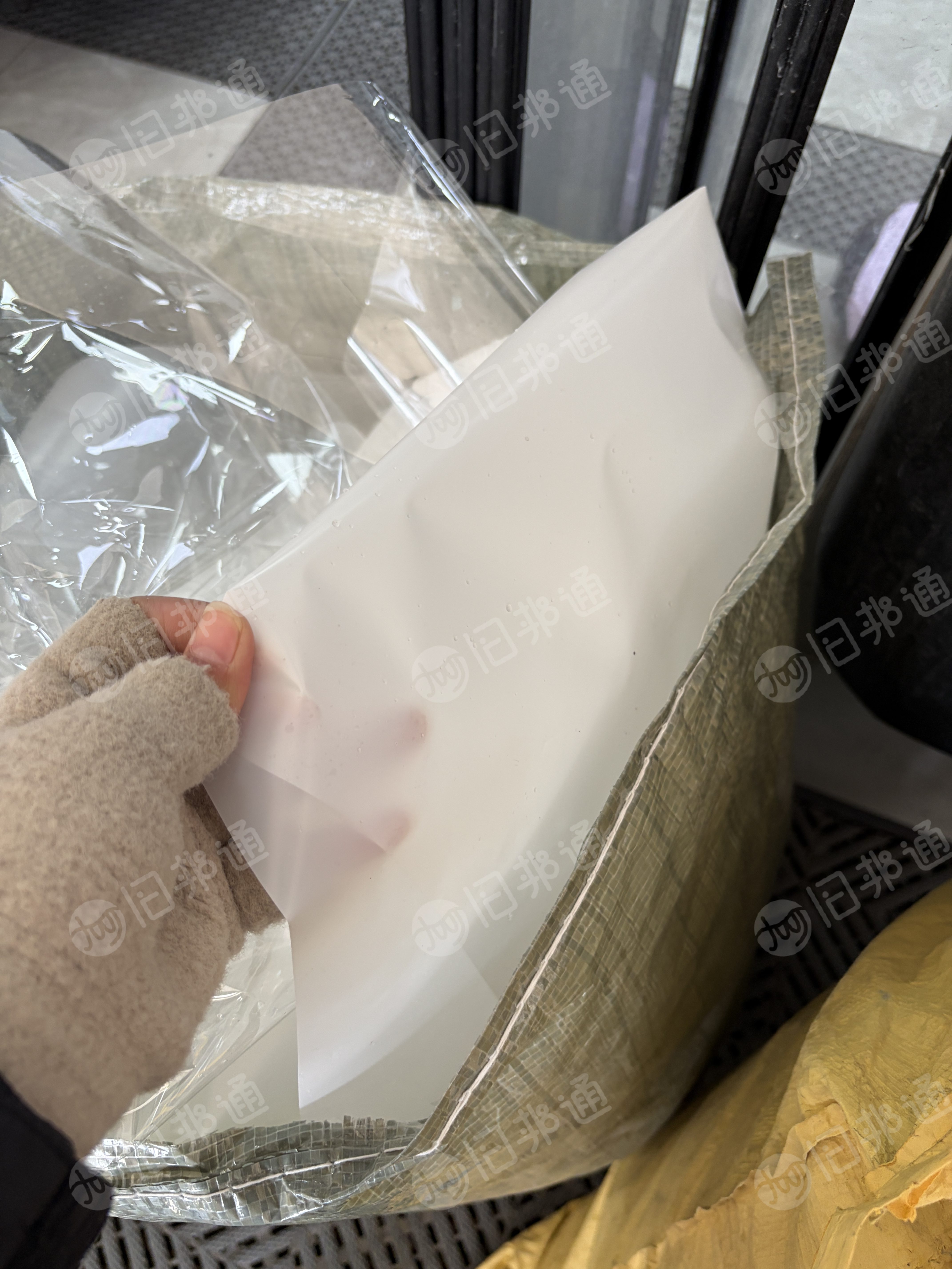 出售贴车膜副膜，TPU的，没有压包，长期有货