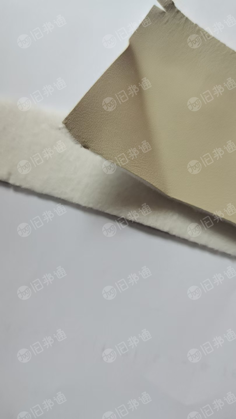 出售PVC人造革废料，有带一层布的，家具厂下来的，现货5/6吨
