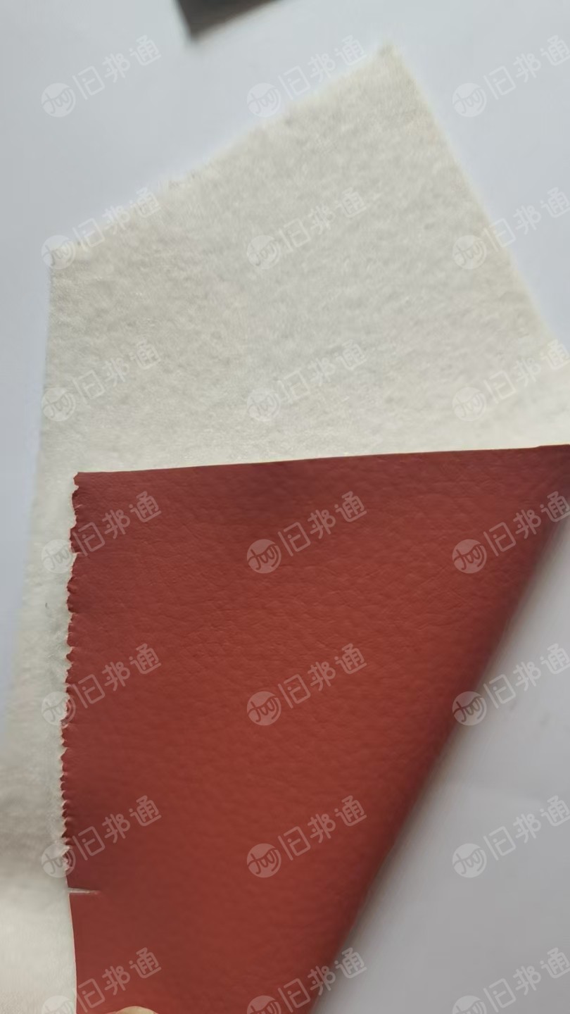 出售PVC人造革废料，有带一层布的，家具厂下来的，现货5/6吨