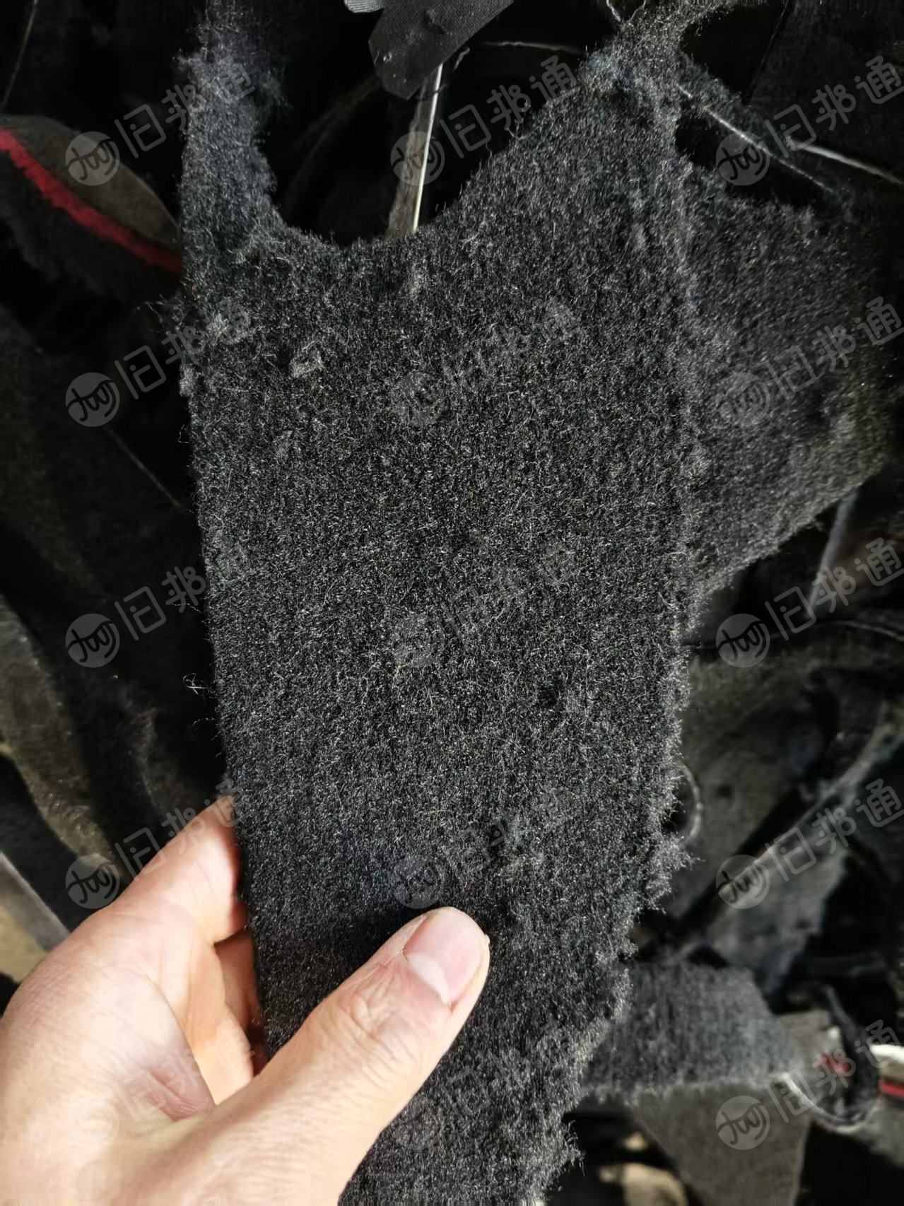 长期出售丙纶地毯边角料，丙纶汽车地毯，丙纶边角料，月供20吨左右