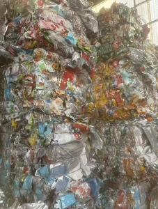 长期出售铝塑膜废料，现货十多吨