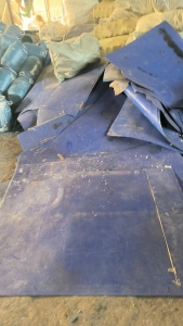 出售蓝色PET吸塑片材破碎料