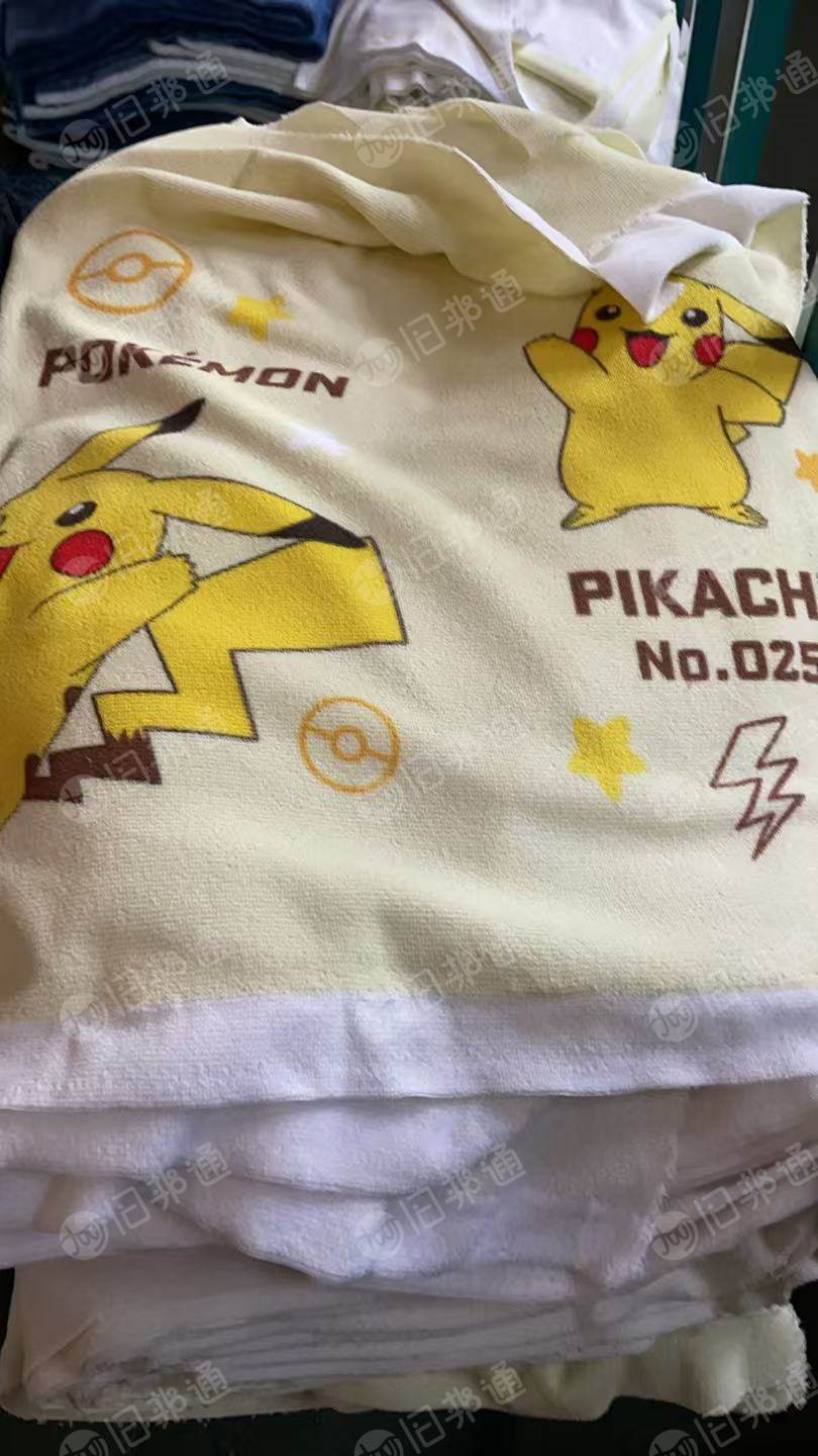 出售库存毛毯，毛毯尾货，门幅1米5到2米都有，克重300g左右，现货20吨，货在山东滨州