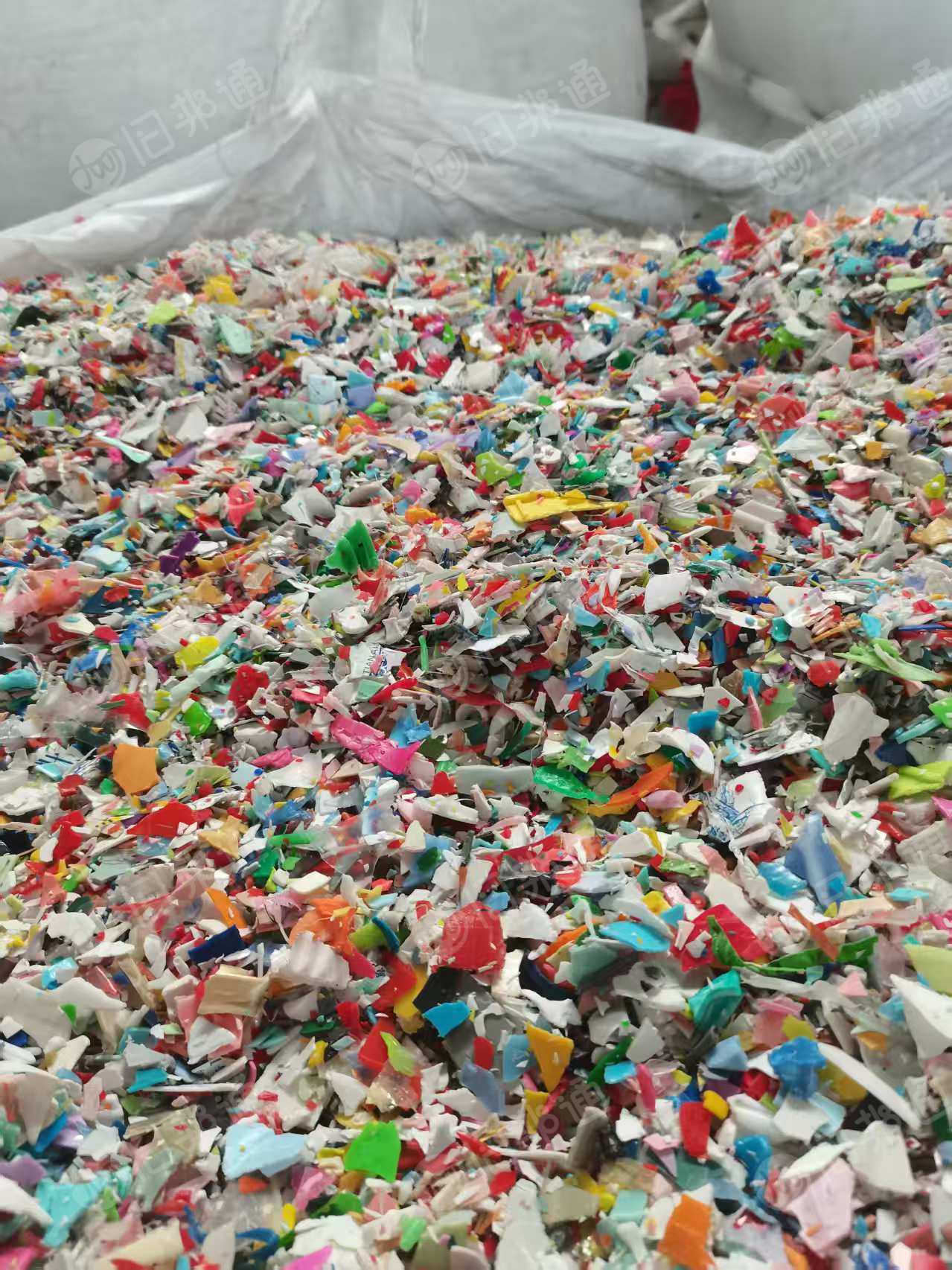 出售花丙破碎料，清洗甩干，全漂，现货200吨