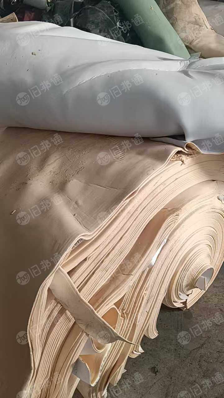 出售软质PVC发泡料，现货30吨