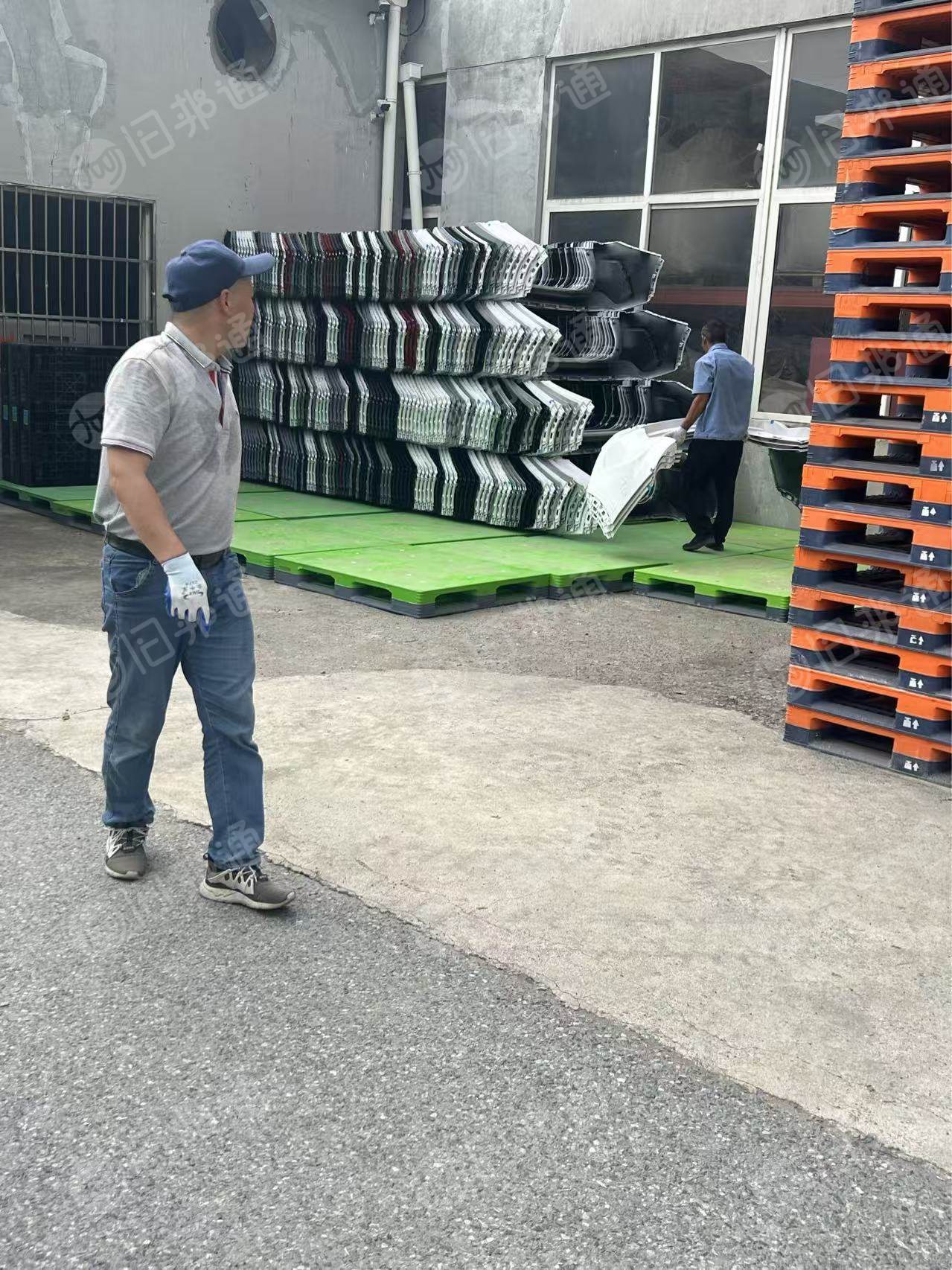 出售保险杠毛料，喷漆的，淘汰货，有3千多个，压包的