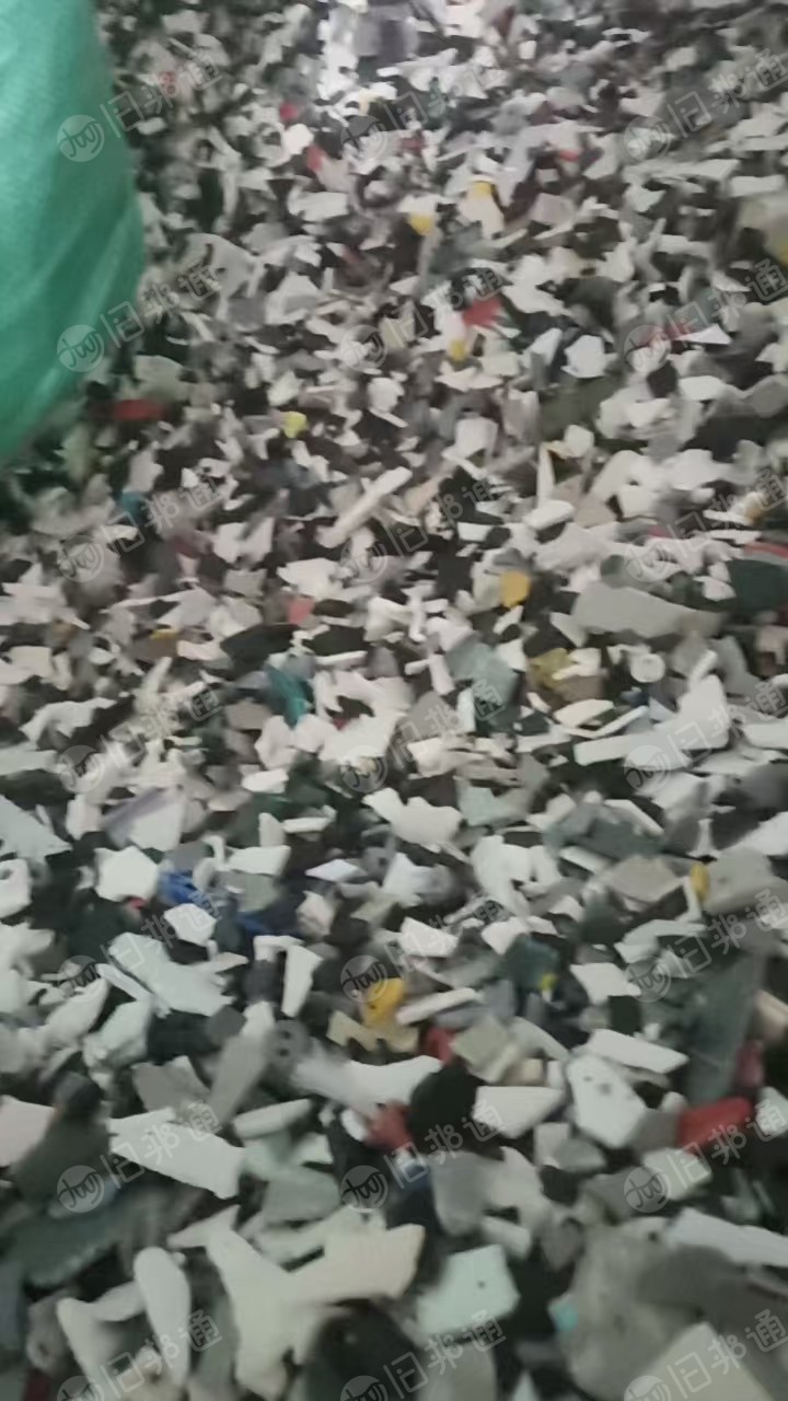 出售日杂响料ABS破碎料，未做分选，含有PS，月供10-20吨