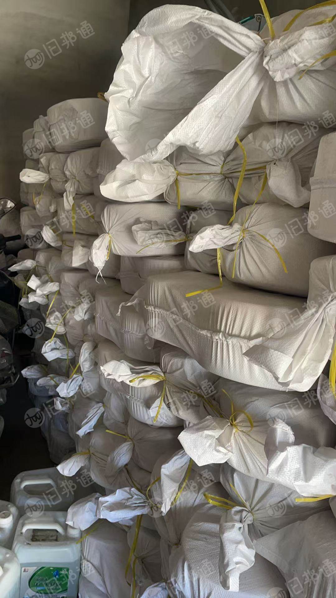 出售气流纺下来的21支涤棉纱线，涤棉棉纱，库存棉纱