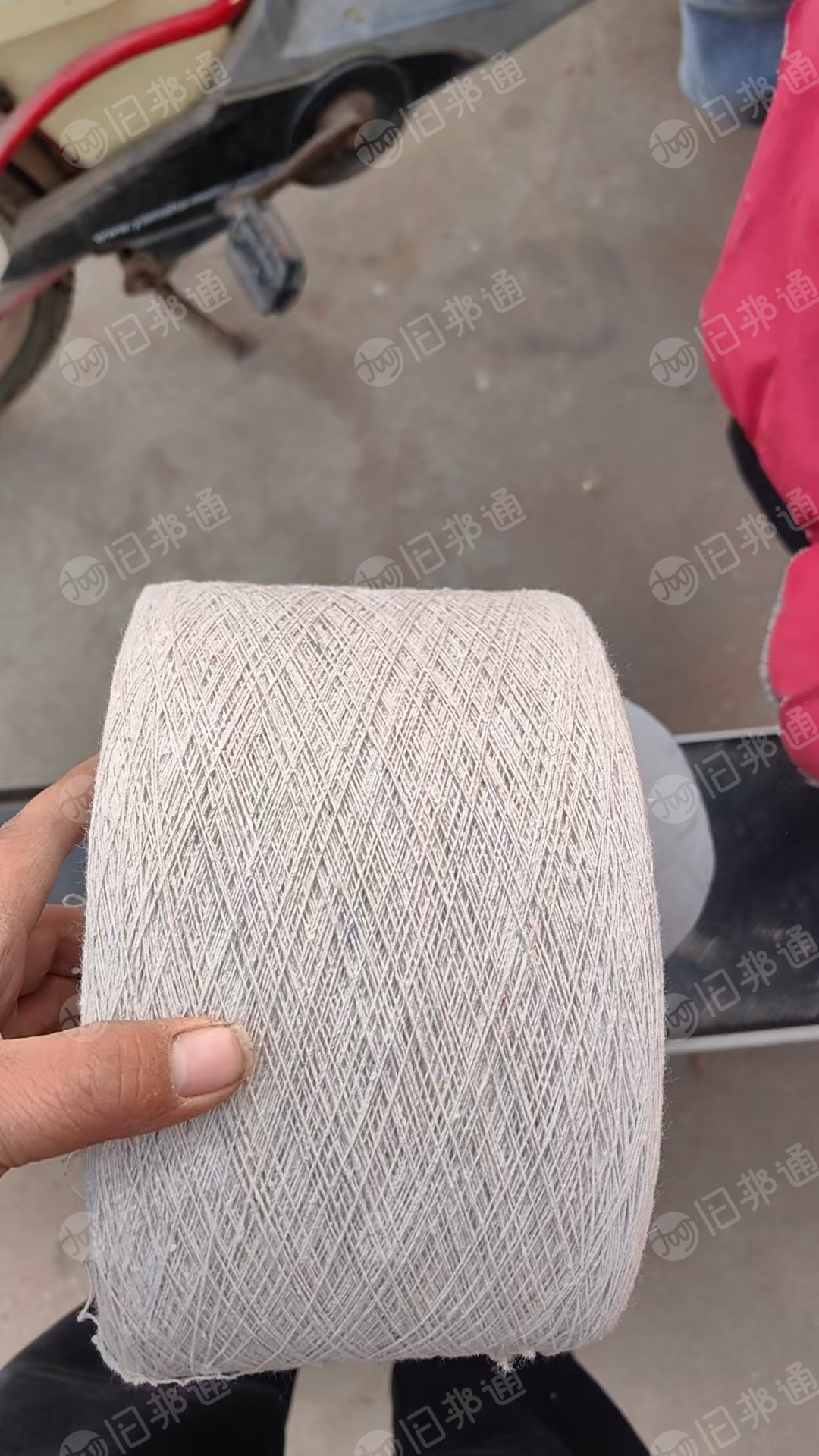 长期出售气流纺下来的涤棉纱线，涤棉棉纱，正品纱线，主要生产5支，10支，每天生产15吨