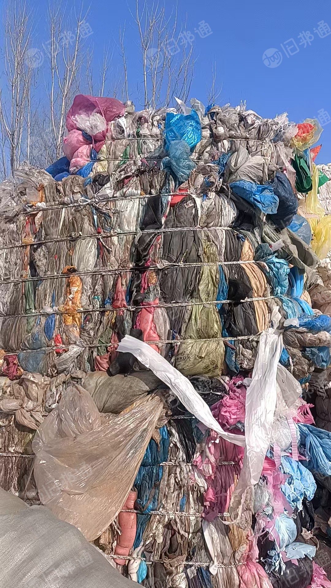 出售水洗三级料，杂膜压块料，月供10吨左右