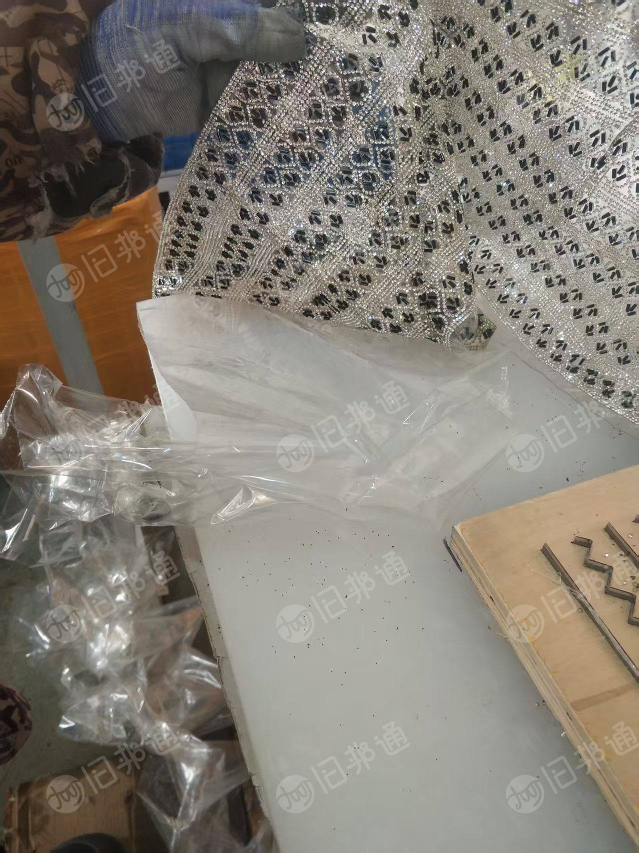 出售复合膜，pp、pc，pet三种复合膜，可以分离的，月供10吨左右