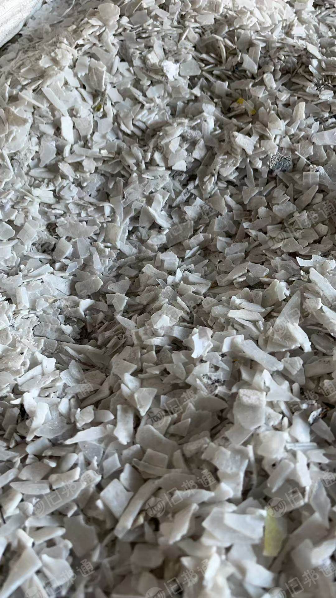 出售PS电影盘破碎料，白色黑色蓝色都有，现货十几吨