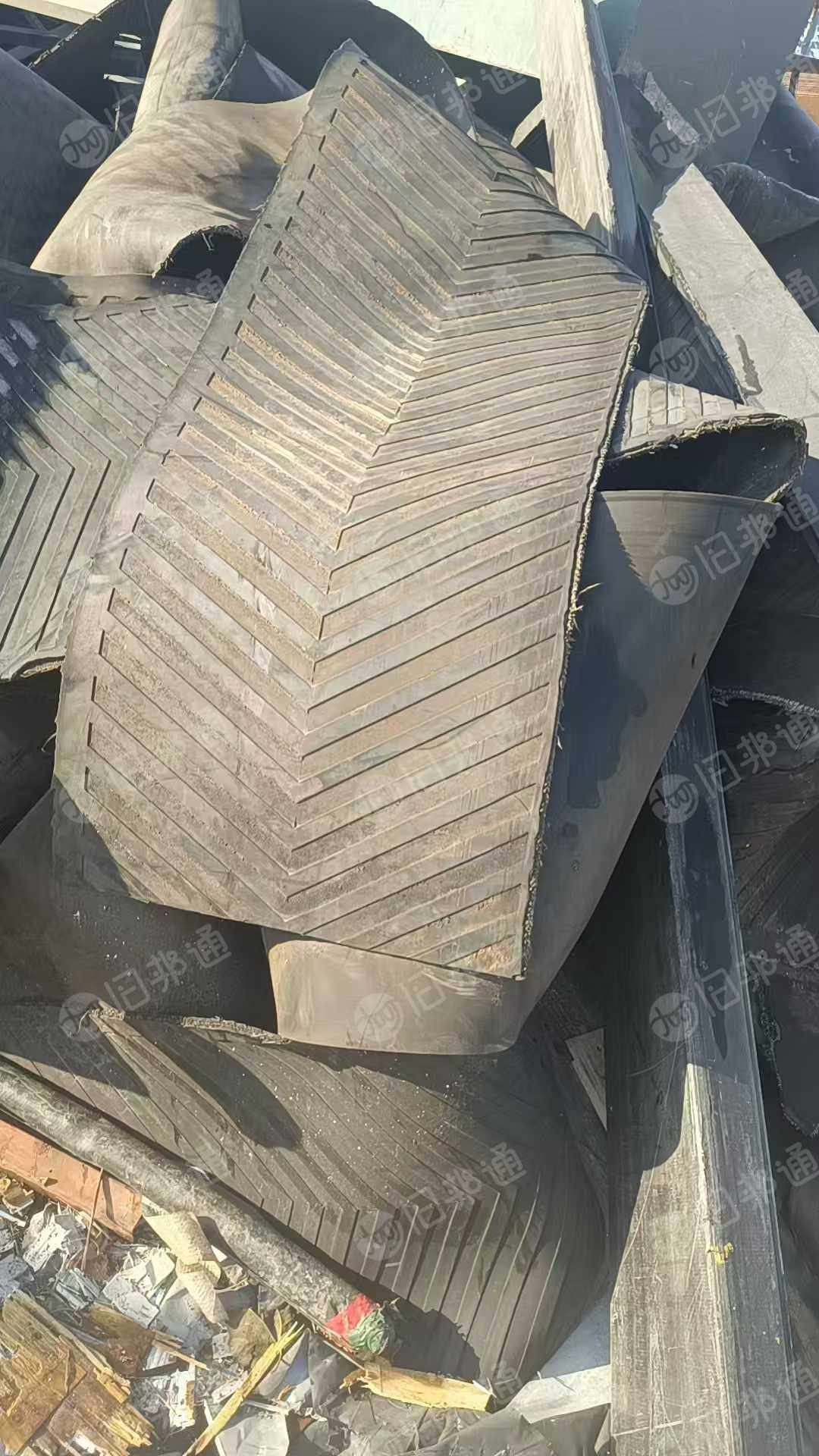 出售输送带废料，橡胶管，橡胶皮