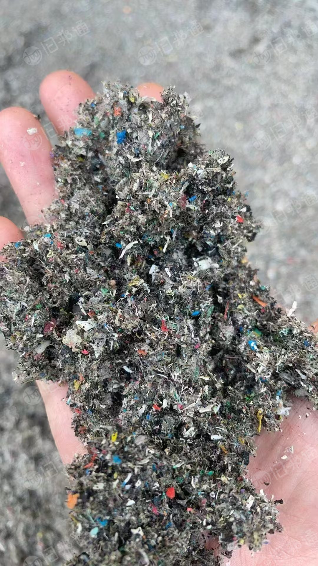 出售PVC电缆皮粉碎料，PVC尾料，月供30吨