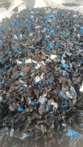 出售尼龙复合管破碎料，现货4-5吨，长期有货，月供五六十吨