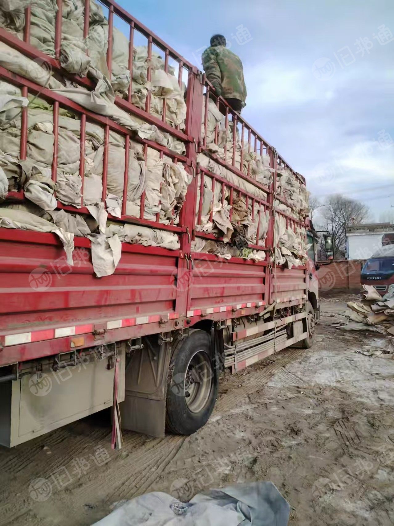 长期出售涤纶过滤布，现货都够车