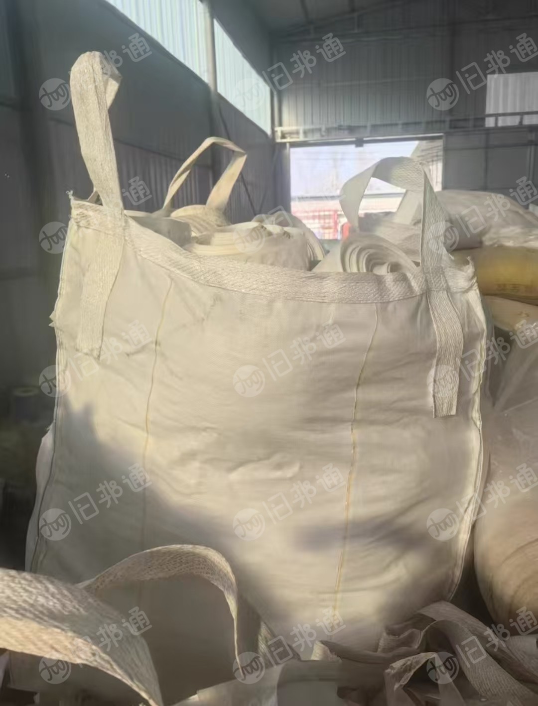 长期出售电池厂下来的高粘度冲孔片，现货3-4吨，年供30-40吨左右