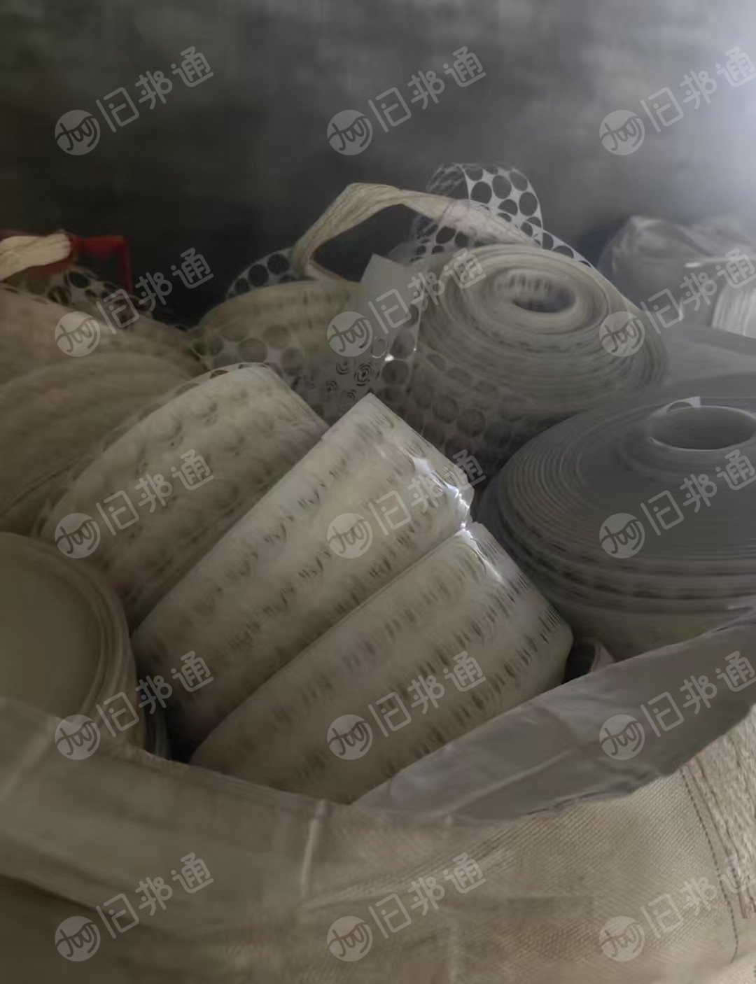 长期出售电池厂下来的高粘度冲孔片，现货3-4吨，年供30-40吨左右