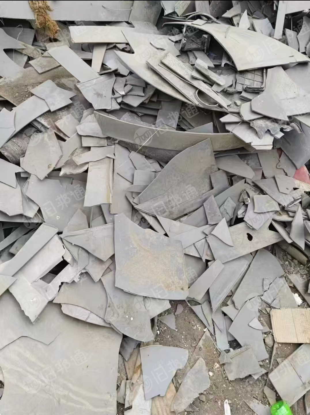 出售pvc灰管灰板，现货10吨左右