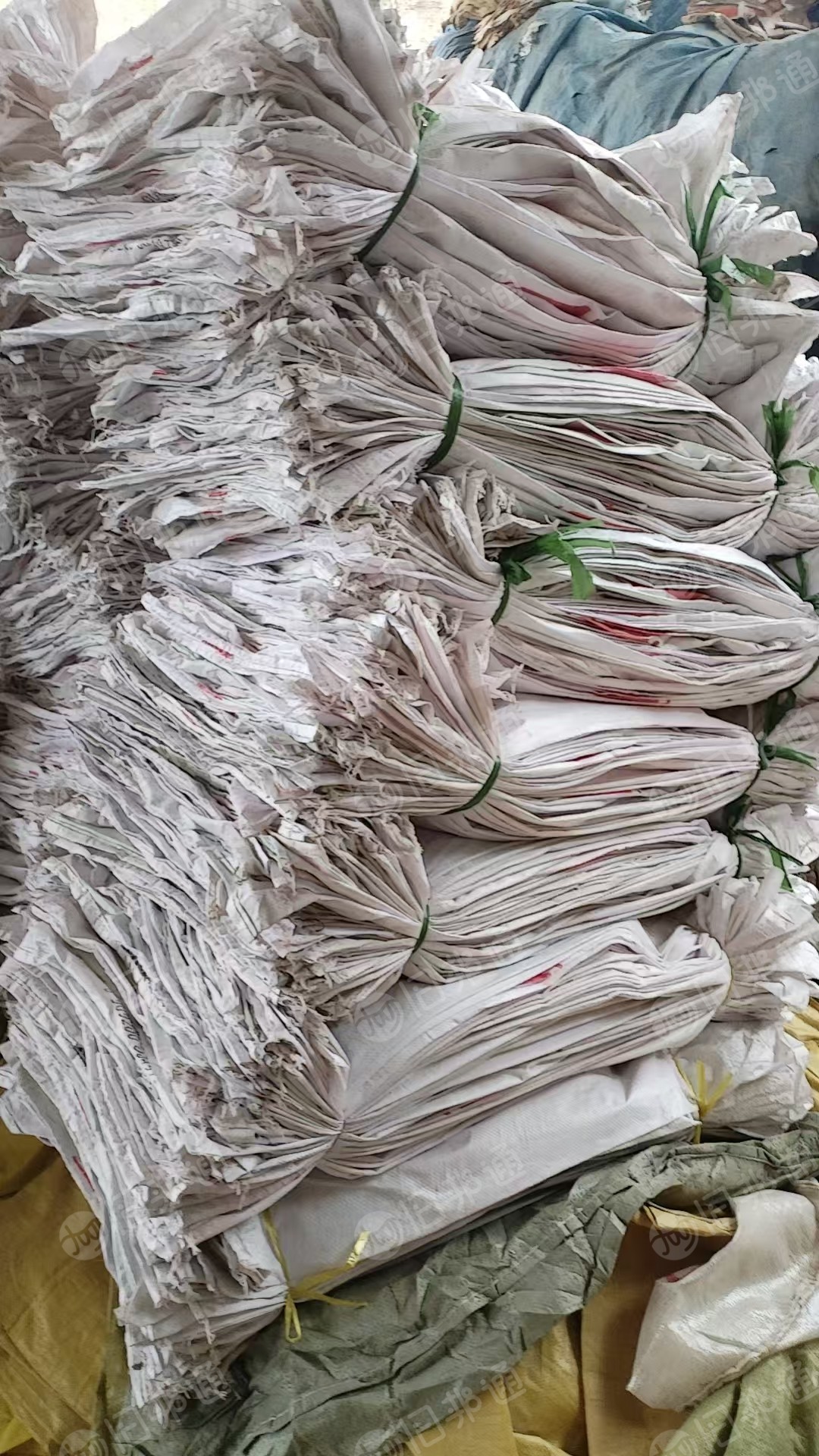 出售二手编织袋，规格55x95，现货2万条