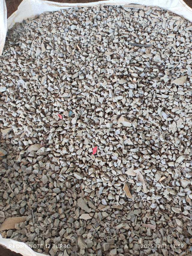 出售干粉PVC管破碎料蓝白灰3挂