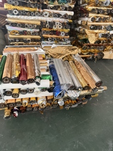 出售PET烫金膜卷膜，打绳用，现货5吨，每月10来吨