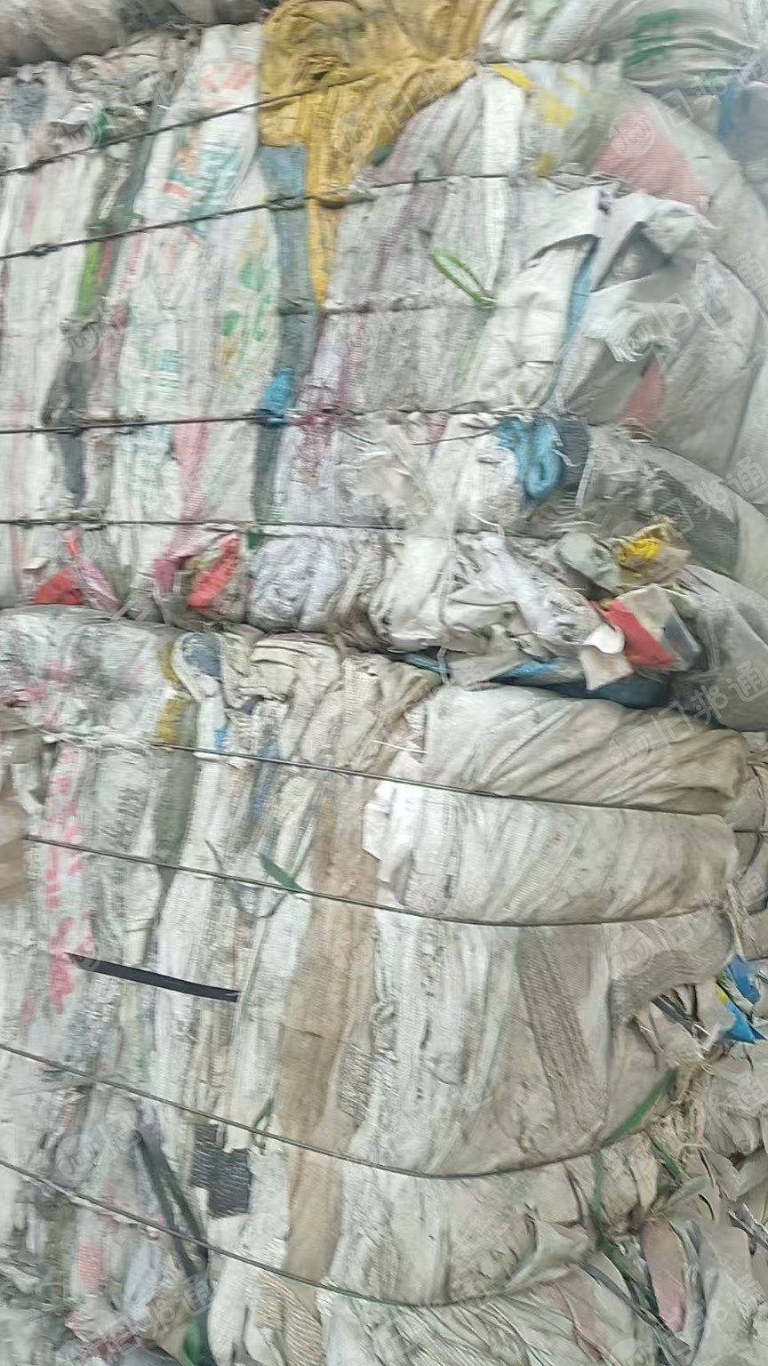 出售装压缩机的吨包废料（带点油），装铜的吨包袋废料