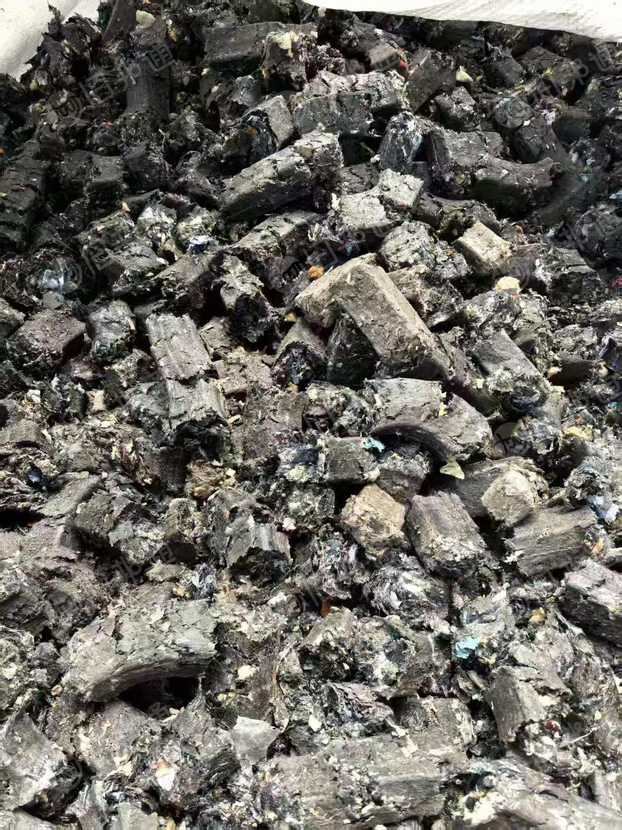 出售汽车内饰混合燃烧料，长期有