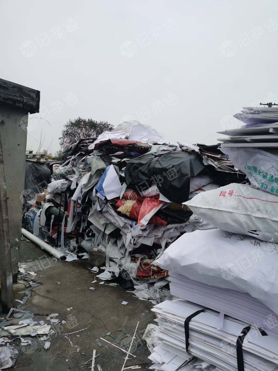 长期出售pvc车贴纸废料