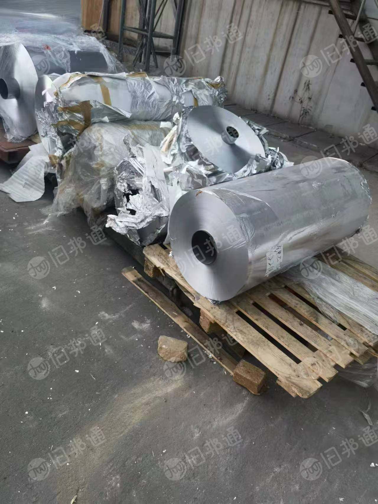 出售纯铝箔卷材，1060铝箔，现货500吨