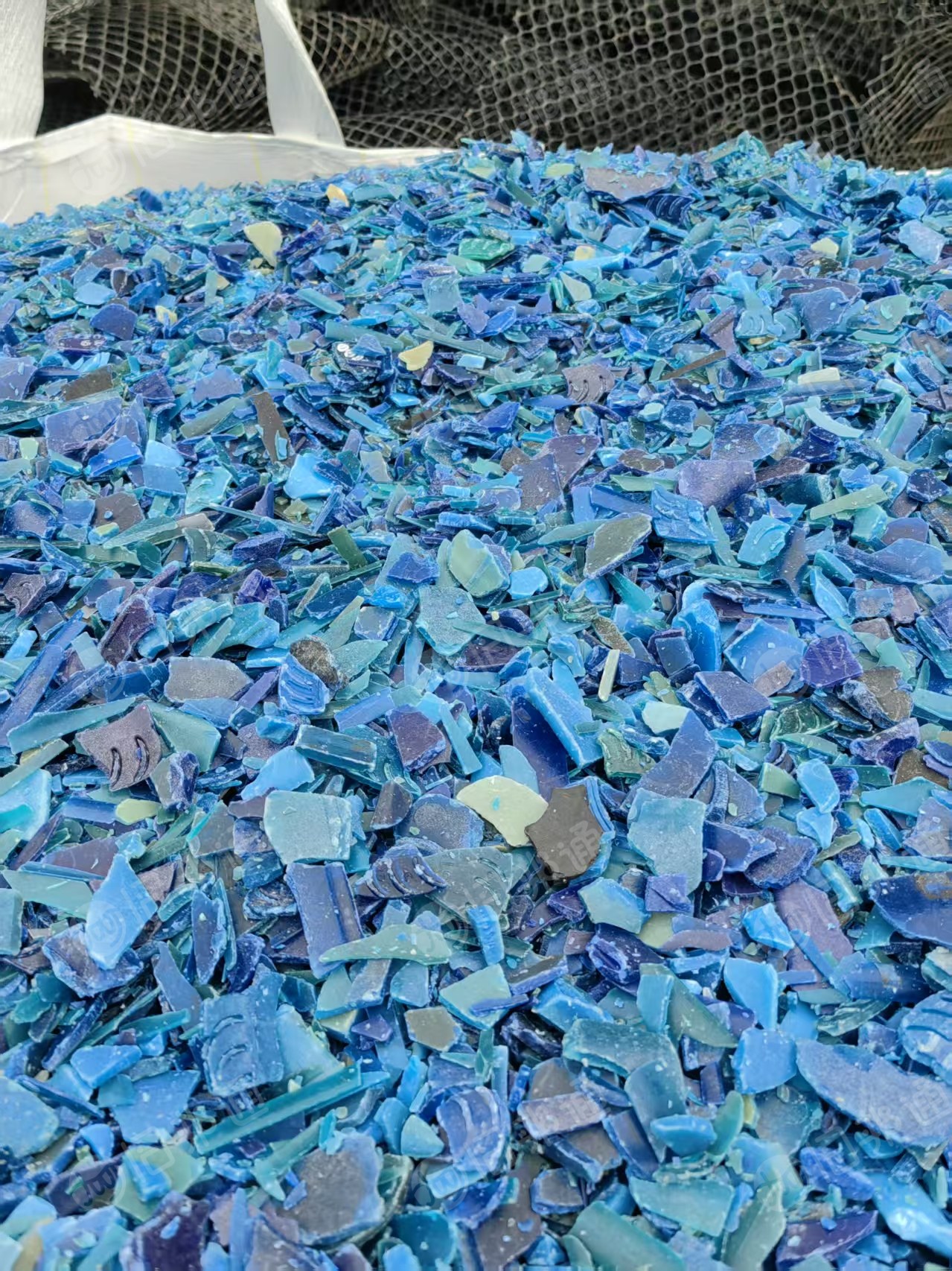 常年出售空调轮做的ABS增强破碎料，好几种颜色