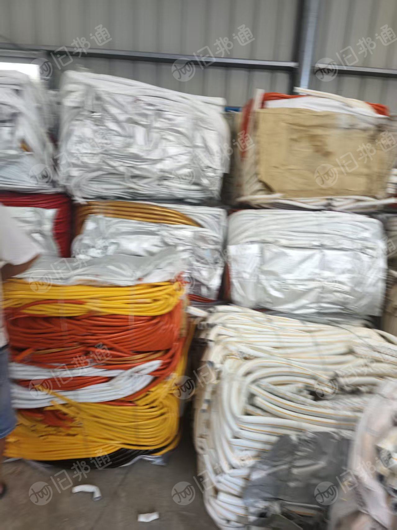 长期出售铝塑管废料，含铝30%左右，月供80-90吨