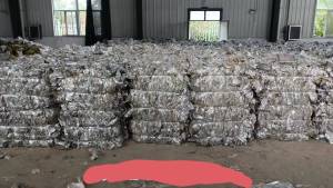 长期大量回收PET反光膜废料