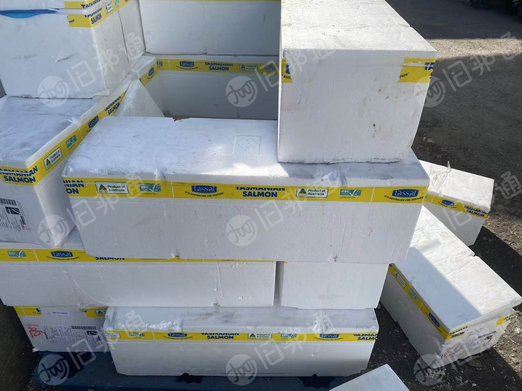 出售泡沫箱废料，装三文鱼下来，月供1万个左右