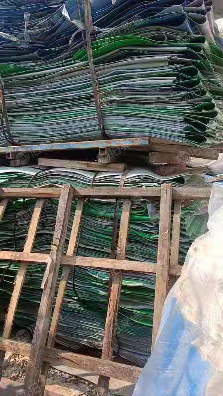 出售PE钢卷皮废料，现货十几吨