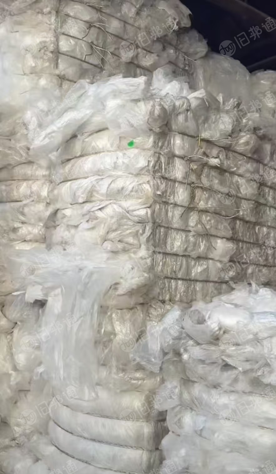 出售水洗缠绕膜废料，水洗粘膜废料