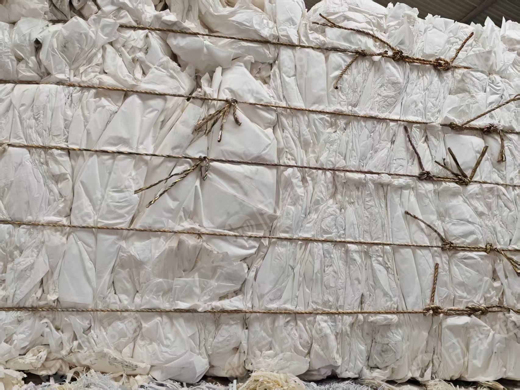 长期出售白色ps板衬纸压包料，不带油，遇水就化开了