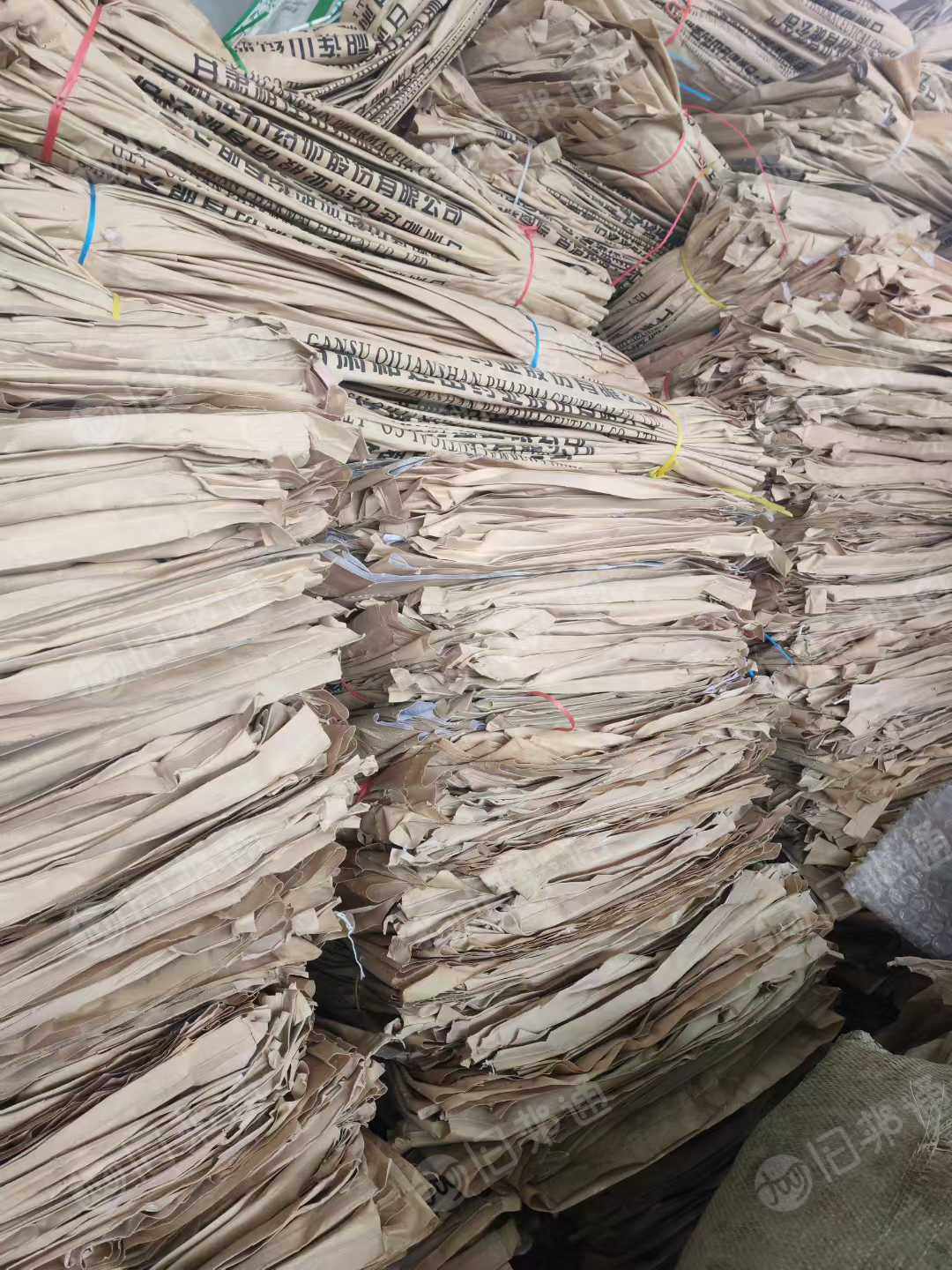 长期出售牛皮纸塑袋，规格55*95cm