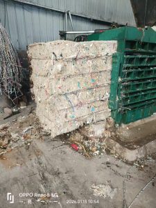 长期出售淋膜纸塑料压块