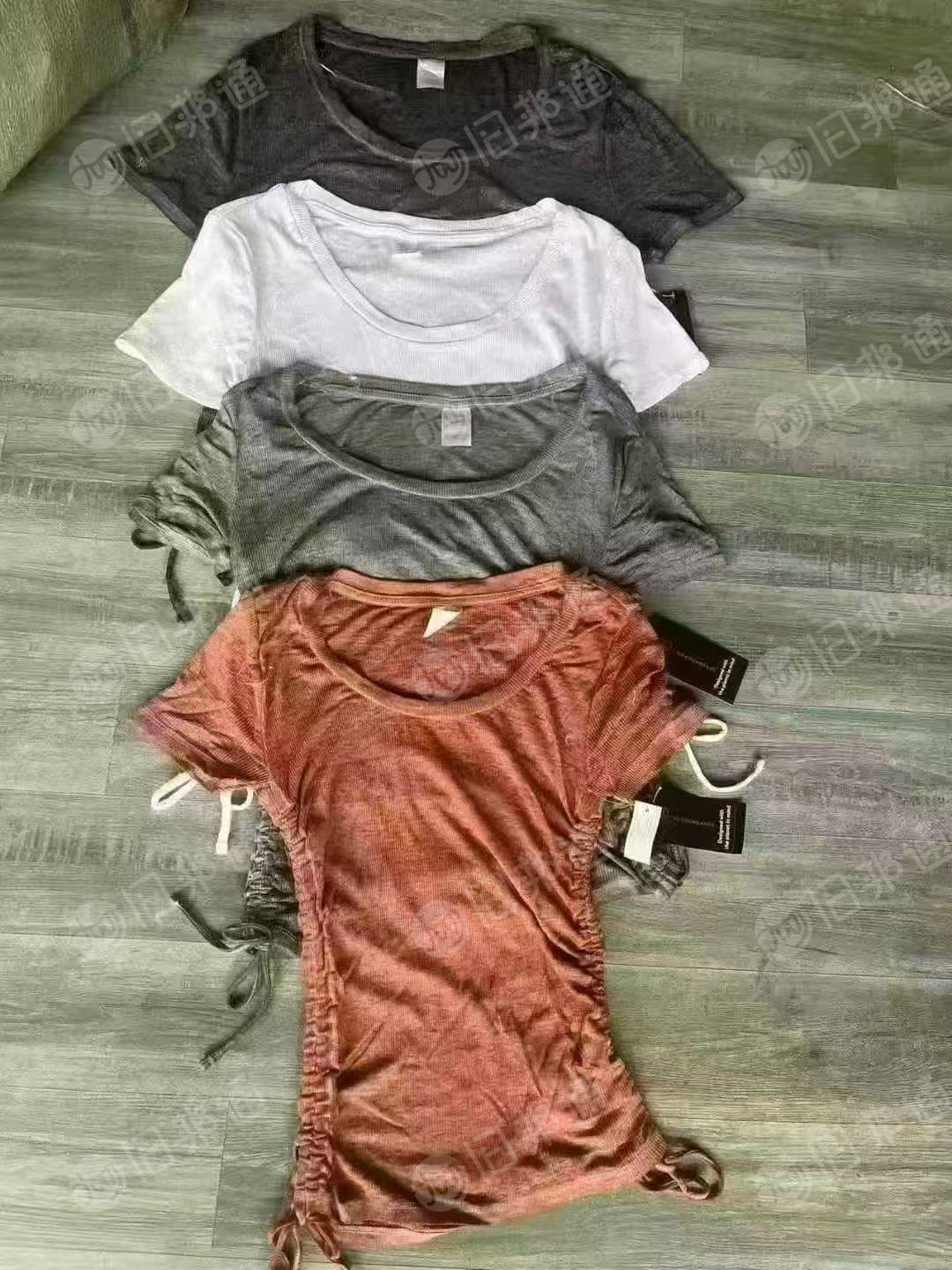 出售库存衣服，库存服装，短袖衣服，现货十七万件