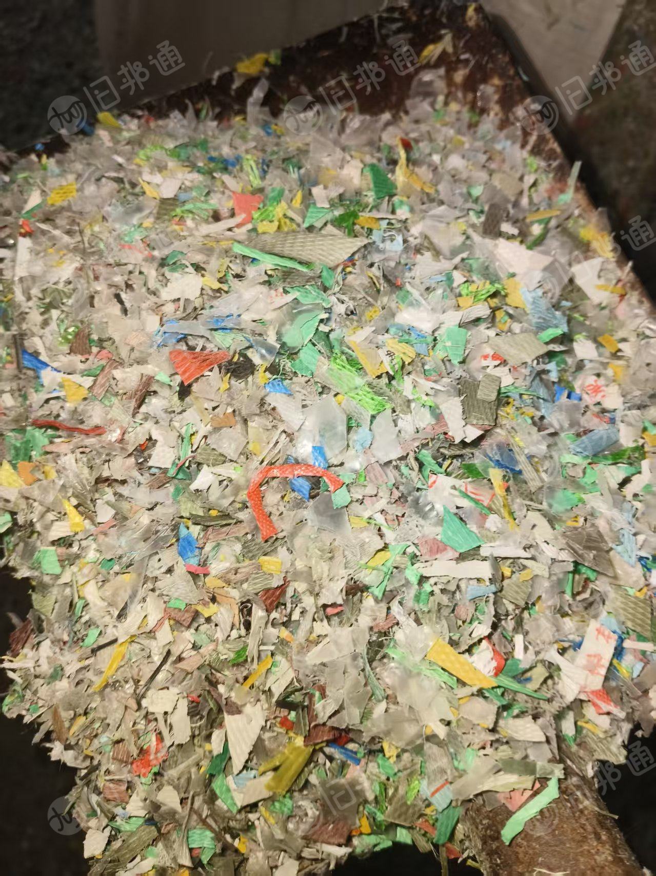 出售pp打包带破碎料，漂的比较多，月供300吨