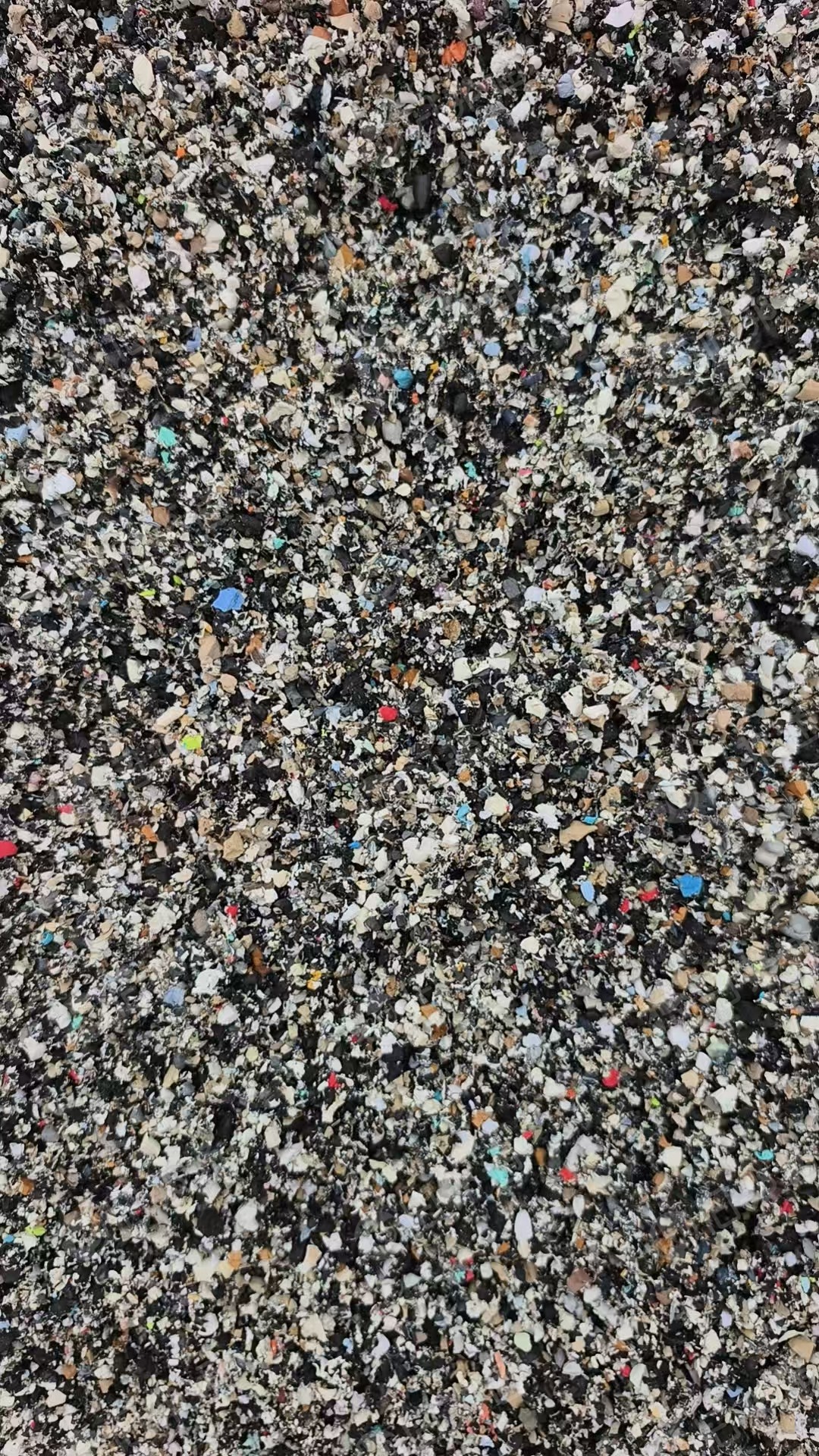 出售eva毛毛虫颗粒，鞋底、鸡爪料做的，月供500吨