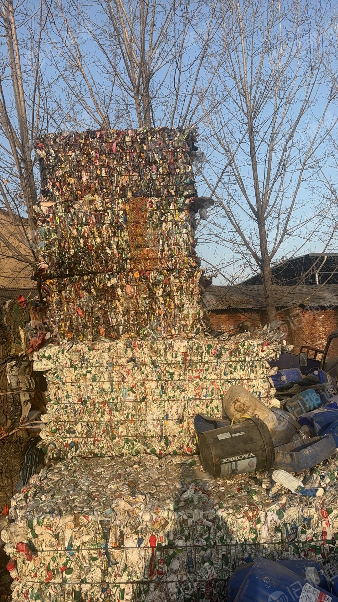 出售娃哈哈小白乙压块，现在有4.2一车