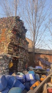 出售PET杂色砖，6.8一车