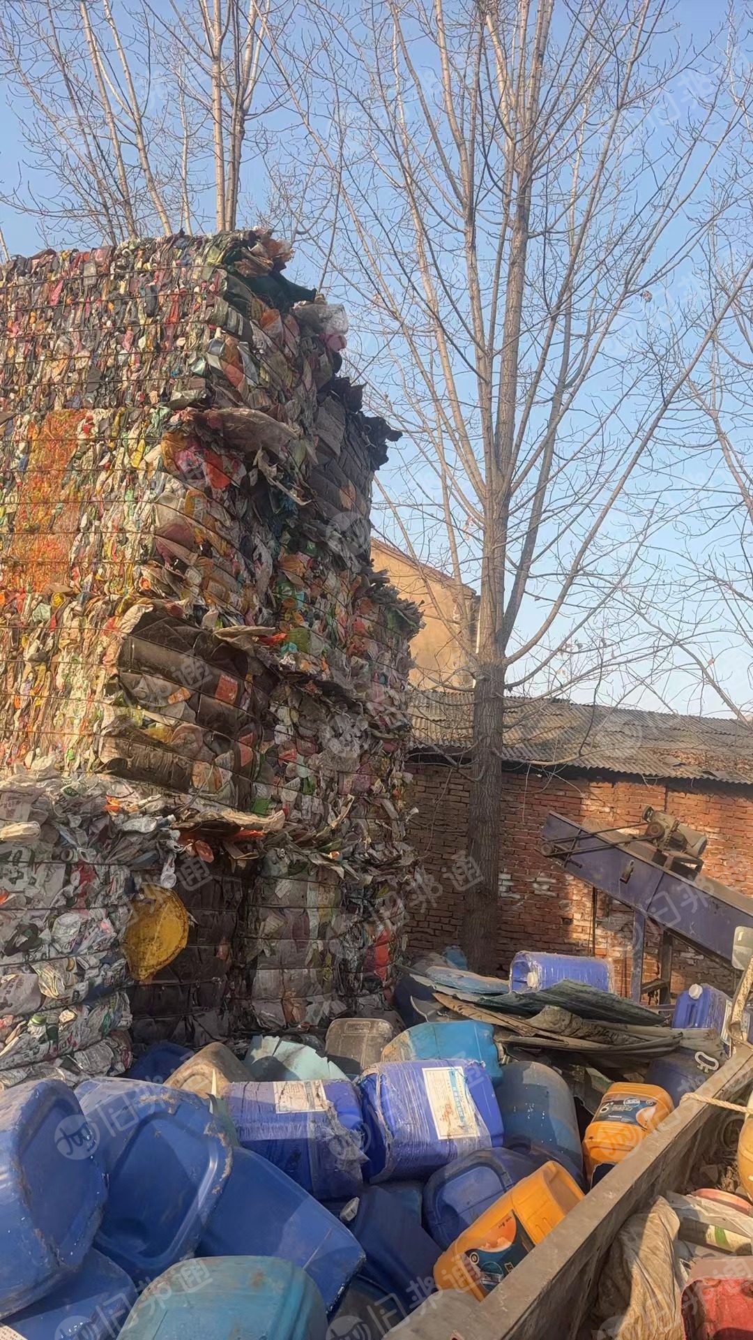 出售PET杂色砖，6.8一车