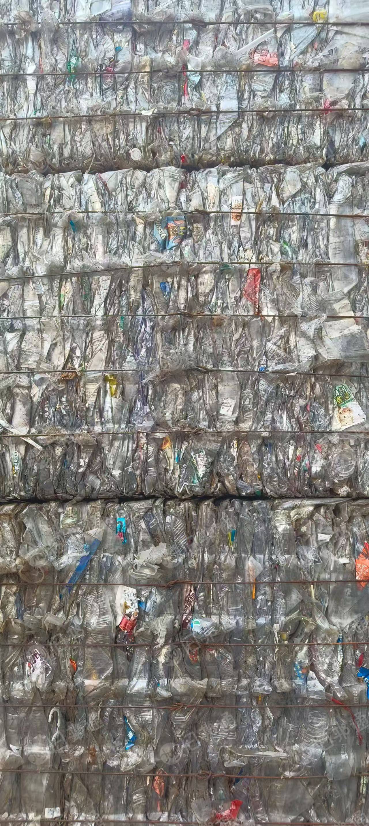 长期出售生活吸塑压块料