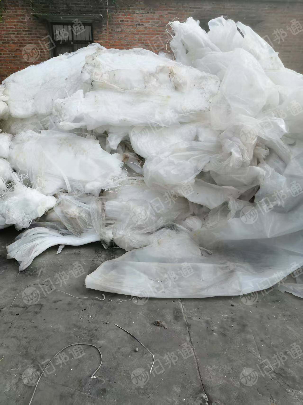 长期供应透明PE块料，pe淋膜机头料，月供10吨左右