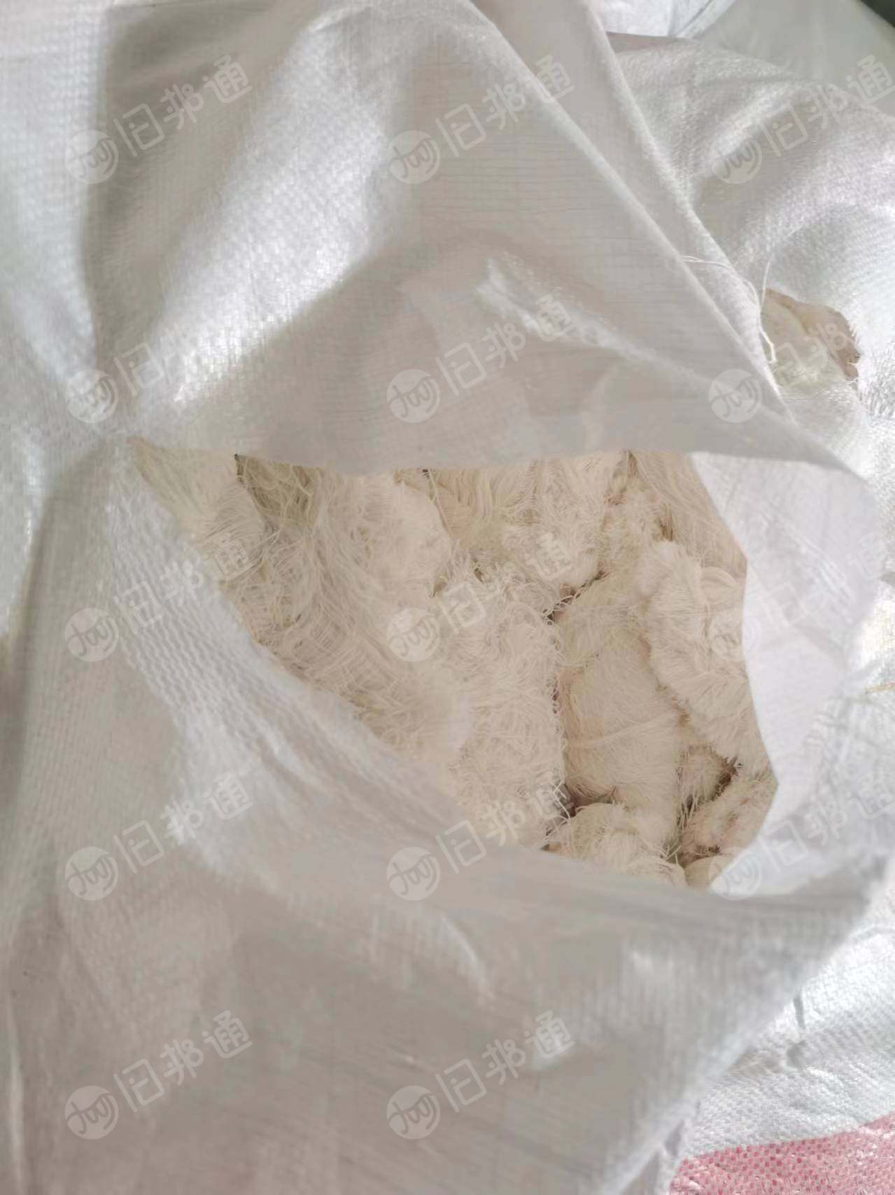 长期出售涤棉混纺回丝，涤棉回丝，现货9.6米一车