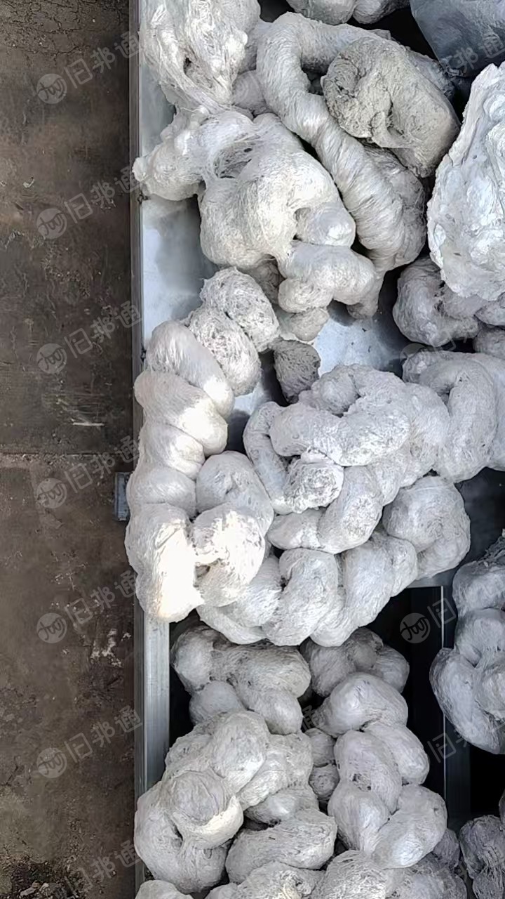 出售eps冷容块，社会料居多，月供6-7吨