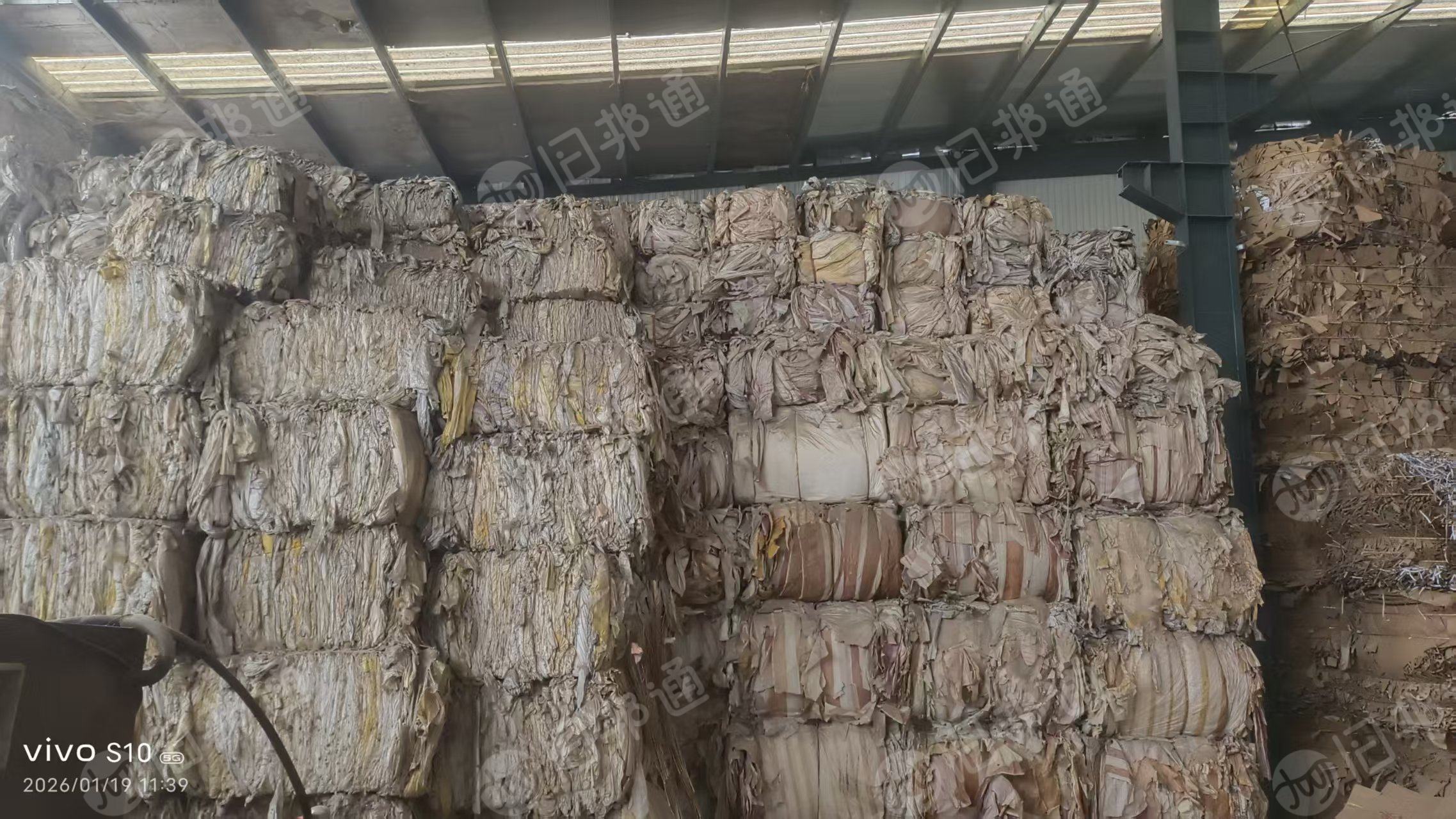 长期出售铝材木纹纸压包料，纯干